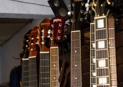 guitar-store